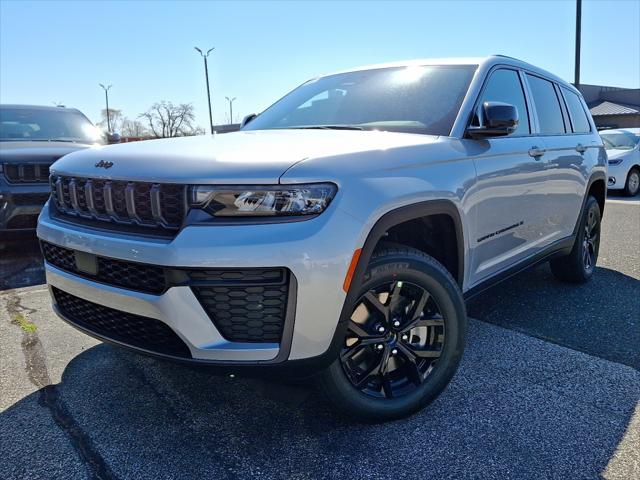2026 Jeep Grand Cherokee GRAND CHEROKEE L LAREDO ALTITUDE 4X4