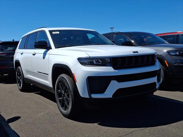 2026 Jeep Grand Cherokee Altitude 4x4 for sale in Langhorne, PA