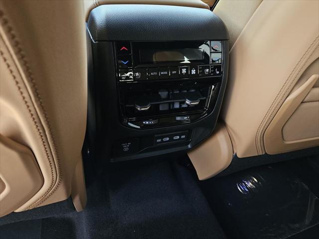 2026 Jeep Grand Cherokee Summit 4x4
