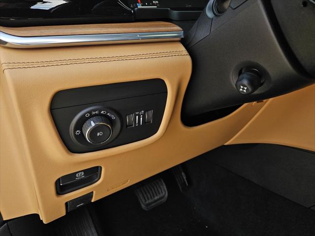 2026 Jeep Grand Cherokee Summit 4x4