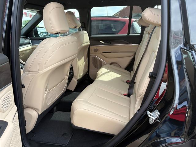 2026 Jeep Grand Cherokee Limited 4x2