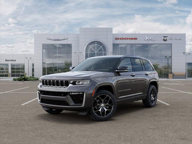 2026 Jeep Grand Cherokee Summit 4x4 for sale in Taylorville, IL