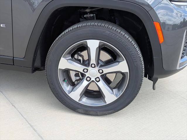 2026 Jeep Grand Cherokee Limited 4x2