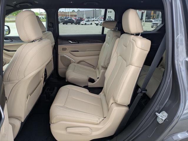 2026 Jeep Grand Cherokee Limited 4x2