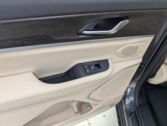 2026 Jeep Grand Cherokee Limited 4x2