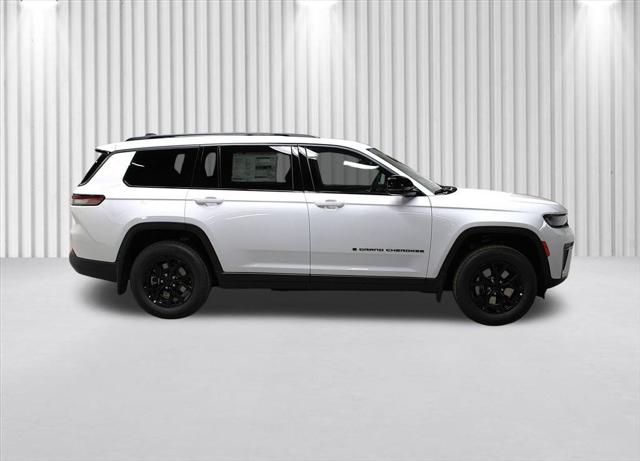 2026 Jeep Grand Cherokee L GRAND CHEROKEE L LAREDO ALTITUDE 4X4 2026 Jeep Grand Cherokee L GRAND CHEROKEE L LAREDO ALTITUDE 4X4