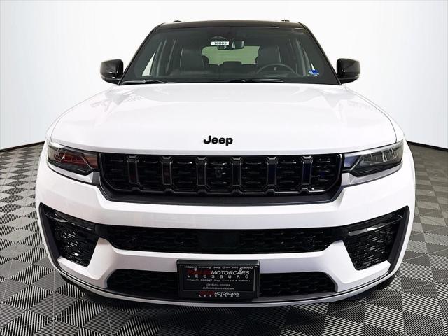 2026 Jeep Grand Cherokee GRAND CHEROKEE SUMMIT 4X4