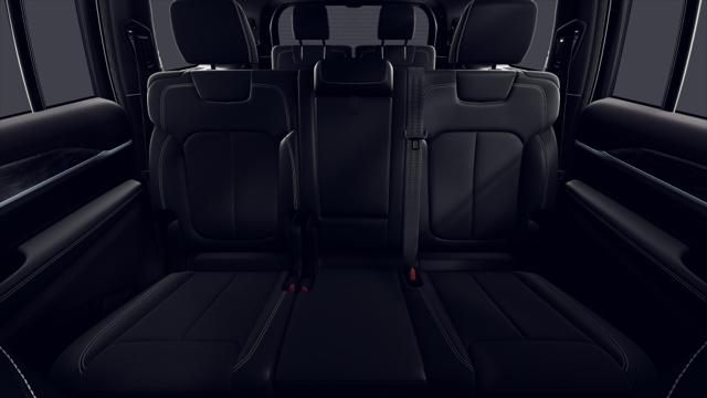 2026 Jeep Grand Cherokee L GRAND CHEROKEE L LAREDO ALTITUDE 4X2