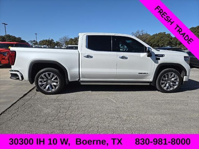 2022 GMC Sierra 1500 4WD Crew Cab Short Box Denali 2022 GMC Sierra 1500 4WD Crew Cab Short Box Denali