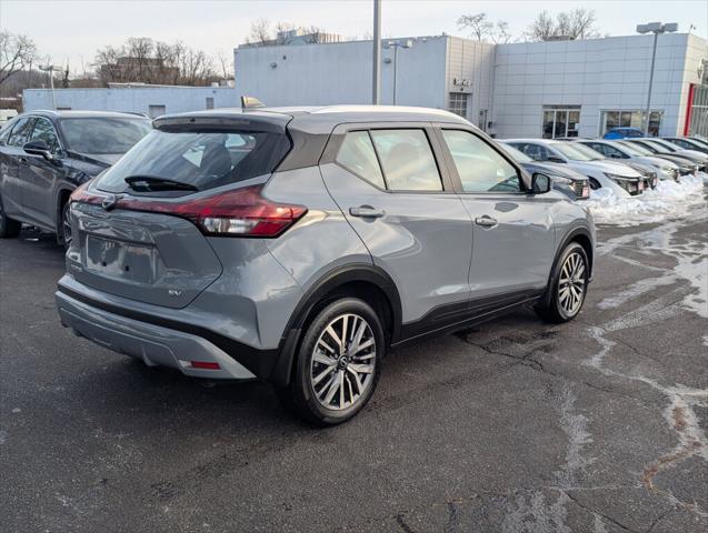 2023 Nissan Kicks SV Xtronic CVT