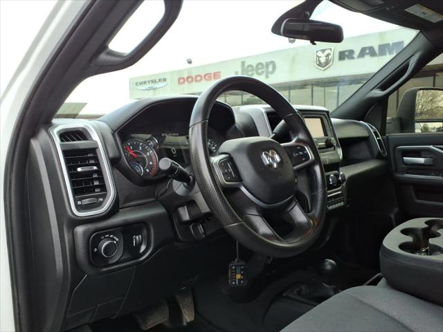 2024 Ram 3500 Tradesman/SLT/Laramie/Limited