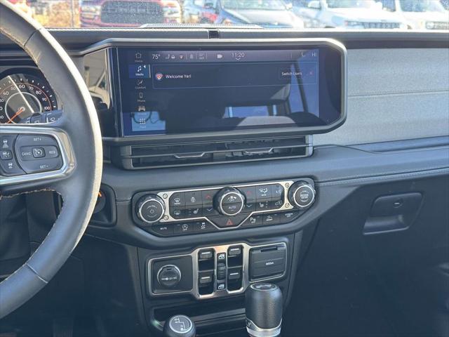 2024 Jeep Wrangler 4-Door Sahara 4x4