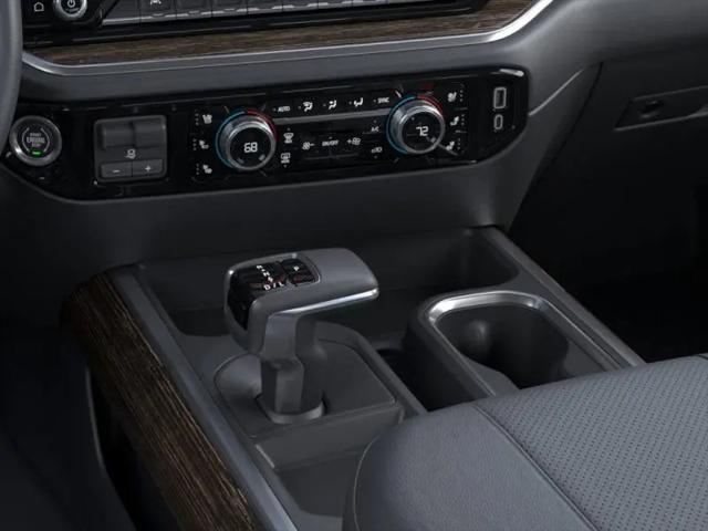 2026 GMC Sierra 1500 Crew Cab, Short Bed, SLT, 4WD