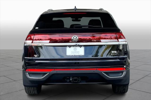 2026 Volkswagen Atlas Cross Sport SE with Technology