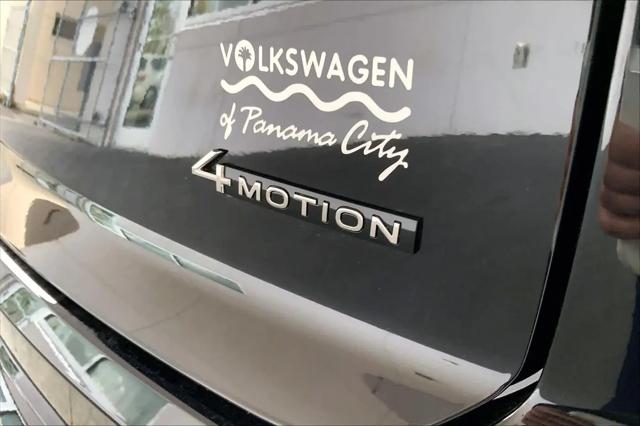 2026 Volkswagen Atlas Cross Sport SE with Technology