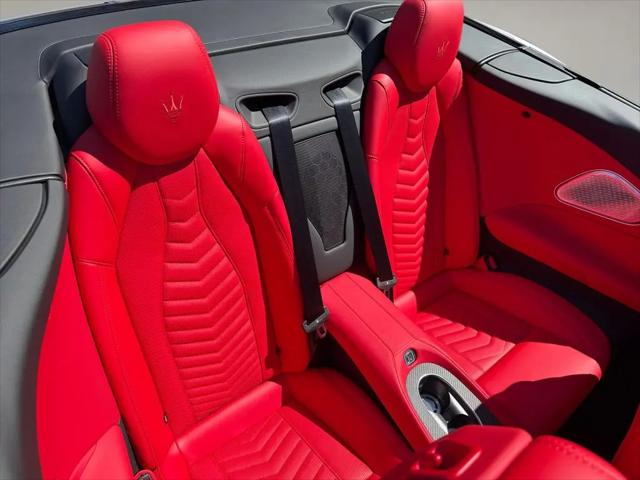 2026 Maserati GranCabrio Standard