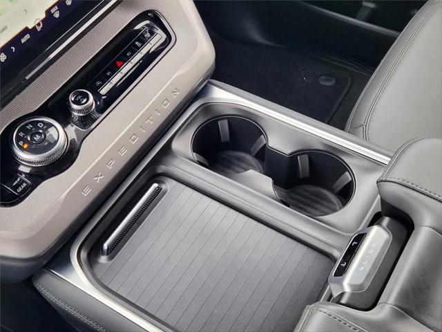 2026 Ford Expedition Max Active MAX