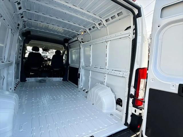 2026 Ram ProMaster 2500 Cargo Van Tradesman High Roof 159" WB w/Pass Seat
