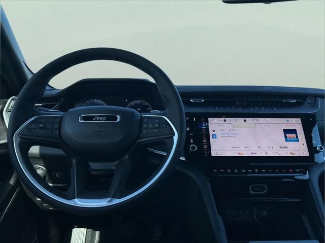 2026 Jeep Grand Cherokee Limited 4x2