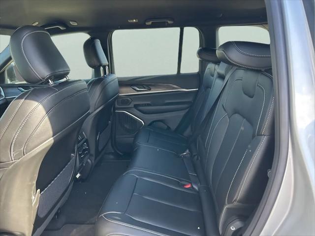2026 Jeep Grand Cherokee Limited 4x2