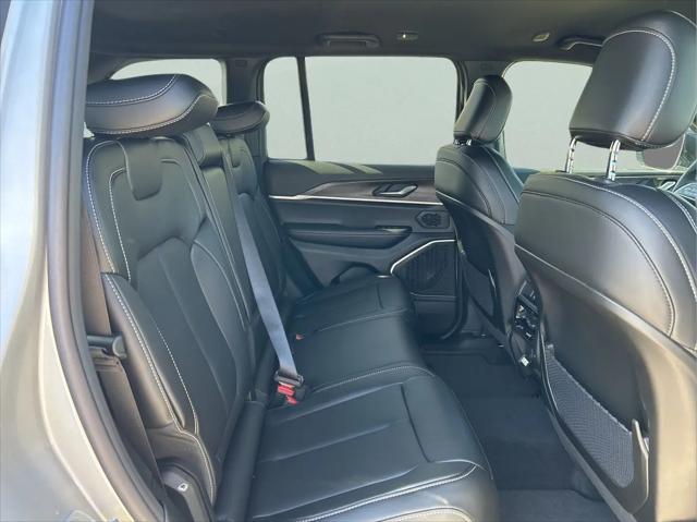2026 Jeep Grand Cherokee Limited 4x2