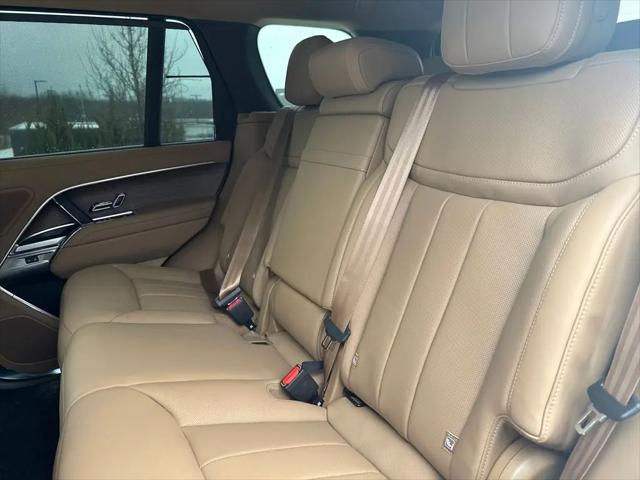 2026 Land Rover Range Rover P400 SE
