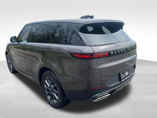 2026 Land Rover Range Rover Sport P360 SE