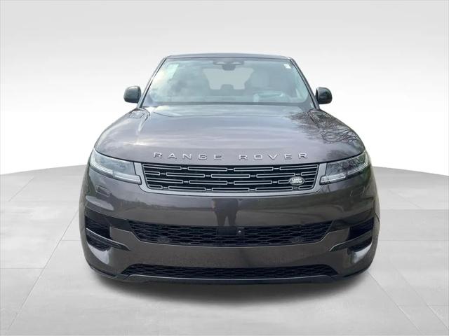2026 Land Rover Range Rover Sport P360 SE