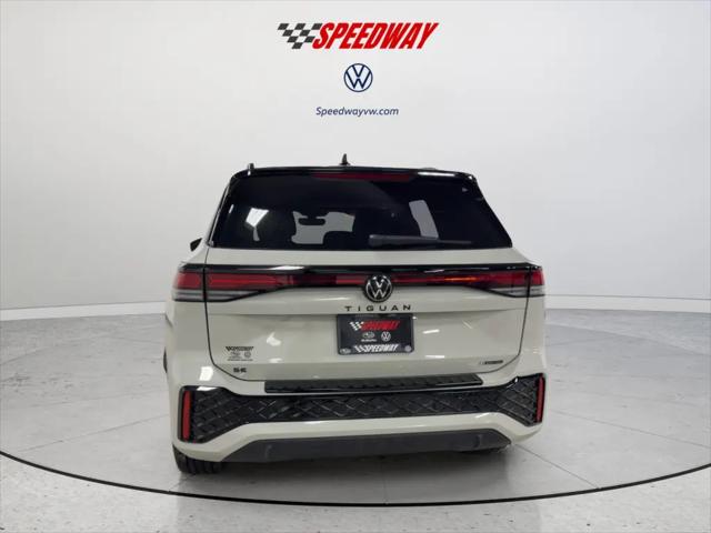 2026 Volkswagen Tiguan SE R-Line Black