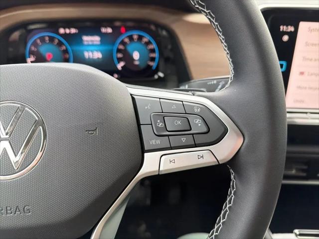 2026 Volkswagen Atlas SE with Technology