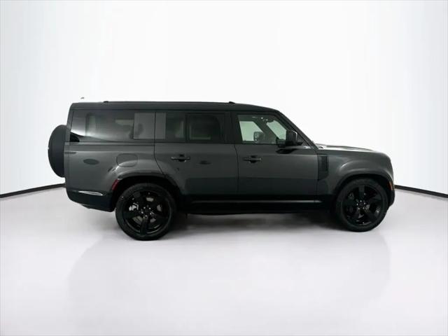 2026 Land Rover Defender P400 X-Dynamic SE