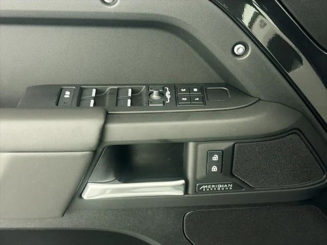 2026 Land Rover Defender P400 X-Dynamic SE