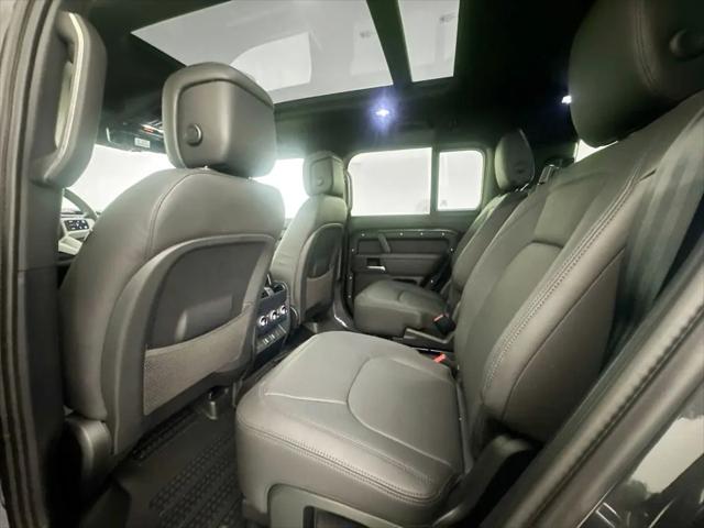 2026 Land Rover Defender P400 X-Dynamic SE