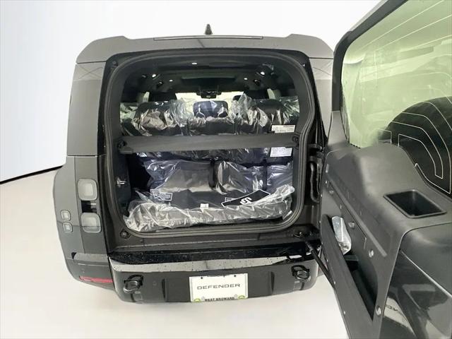 2026 Land Rover Defender P400 X-Dynamic SE
