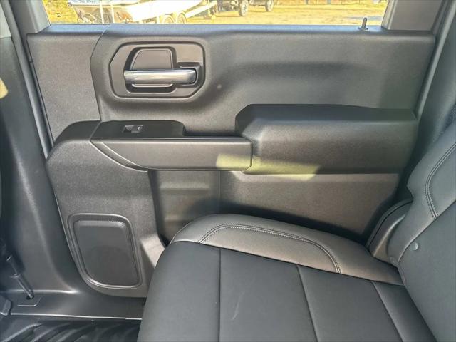 2026 GMC Sierra 2500HD Crew Cab, Long Bed, Pro, 4WD