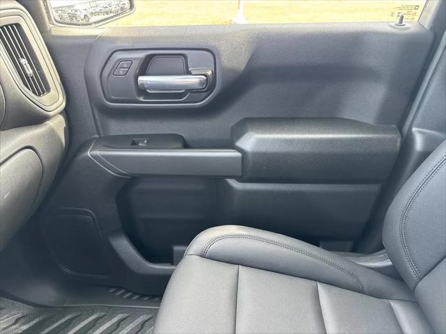 2026 GMC Sierra 1500 Crew Cab, Short Bed, Pro, 4WD