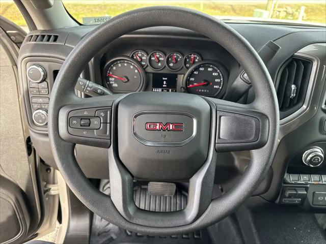 2026 GMC Sierra 1500 Crew Cab, Short Bed, Pro, 4WD