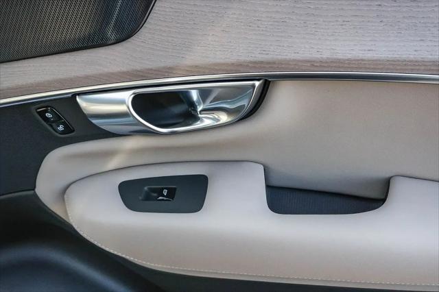 2026 Volvo XC90 Plug-In Hybrid Plus, T8 AWD, Electric/Gasoline, Bright, 7 Seats