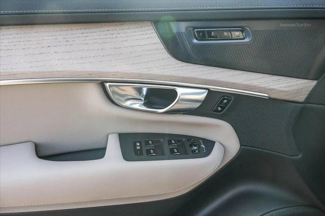 2026 Volvo XC90 Plug-In Hybrid Plus, T8 AWD, Electric/Gasoline, Bright, 7 Seats