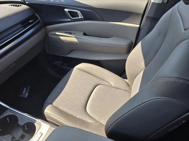 2026 Kia Carnival MPV LXS