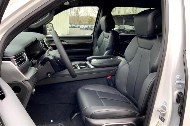 2026 Jeep Grand Wagoneer L Limited Altitude 4x4