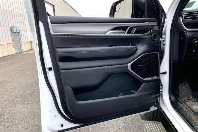 2026 Jeep Grand Wagoneer L Limited Altitude 4x4