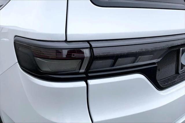 2026 Jeep Grand Wagoneer L Limited Altitude 4x4