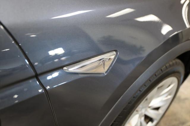 2016 Tesla Model X 90D