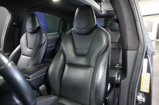 2016 Tesla Model X 90D