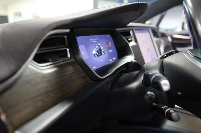 2016 Tesla Model X 90D