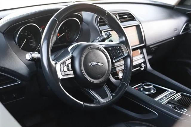 2020 Jaguar F-PACE Prestige P300 AWD Automatic