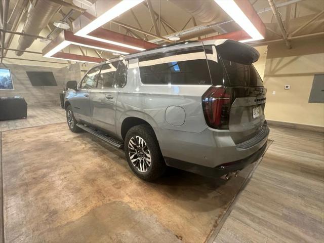 2025 Chevrolet Suburban 4WD Z71