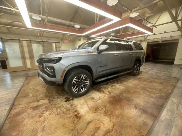 2025 Chevrolet Suburban 4WD Z71