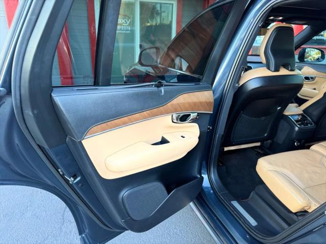 2019 Volvo XC90 T6 Inscription